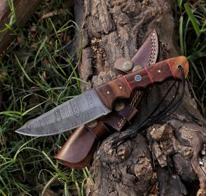 8.8" Damascus Steel Custom Handmade Hunting Skinning Knife